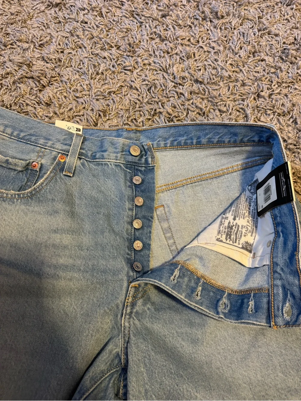 NWT Levi's 501 High Waist Mid Thigh Denim Shorts Size 33 in Luxor Last